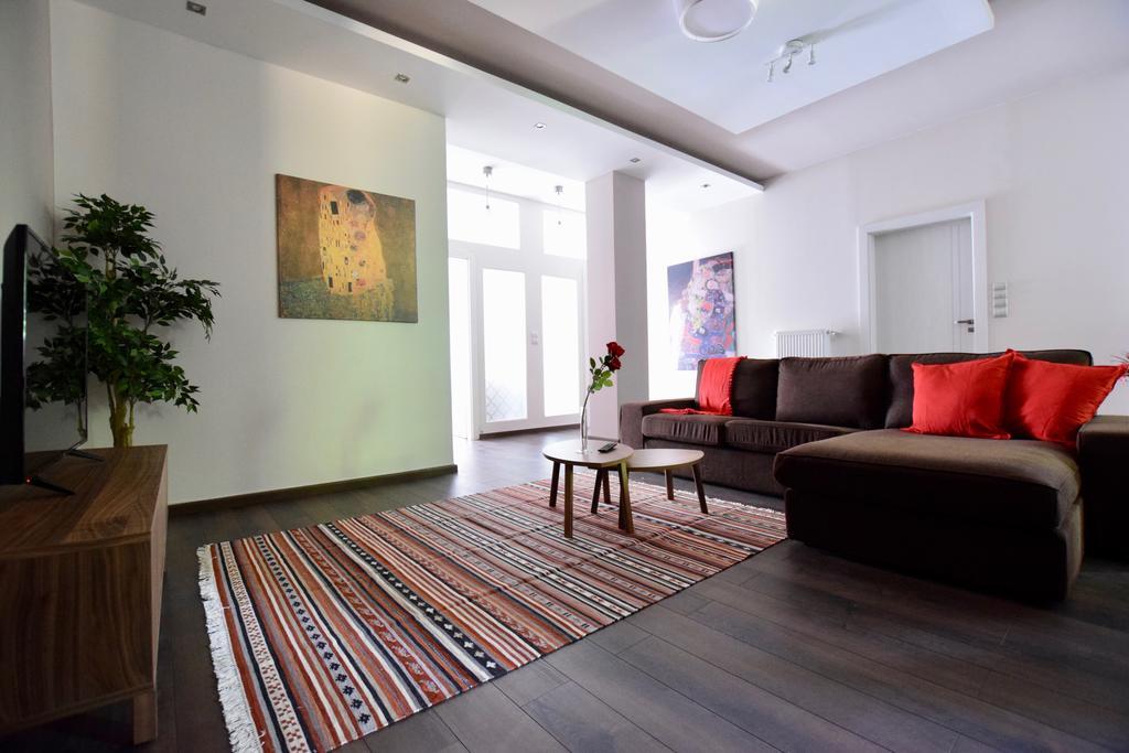 Standard Apartment By Hi5 - Close To Buda Castle Budapeste Exterior foto