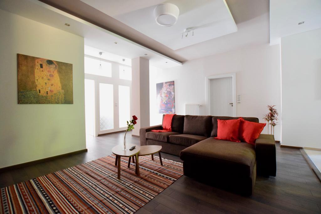 Standard Apartment By Hi5 - Close To Buda Castle Budapeste Exterior foto